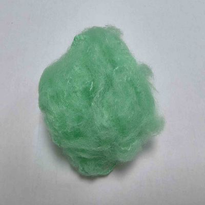 comprar Fibra de grapa de poliéster reciclado PET de 51 mm FPS verde para brinquedos recheados fabricação em linha
