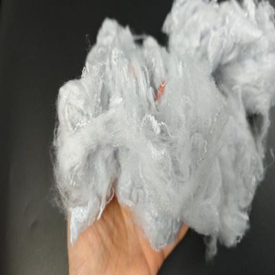 Fibra de poliéster sólido de 1.4D*38mm reciclada para fiação