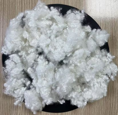 Bom preço. Fibra de poliéster reciclada oca conjugada siliconizada 7D 32mm on-line