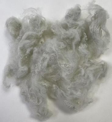 Bom preço. Fibra de poliéster reciclado de corte curto 2.5D com proteção UV OEKO-TEX on-line