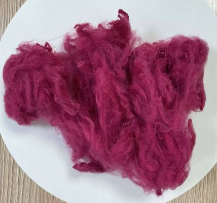 Bom preço. Fibra de poliéster reciclado 2.5D 51mm Plum Purple on-line