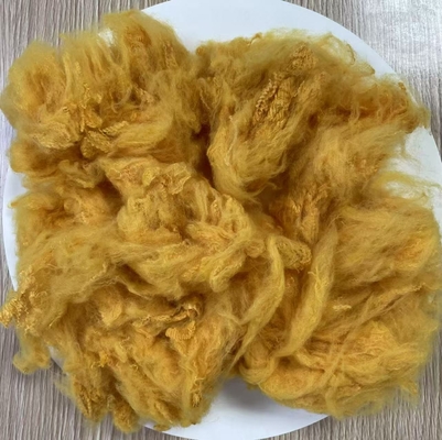 Bom preço. Fibra de poliéster corada com dopagem, 1,5D, resistente à chama, amarelo dourado. on-line